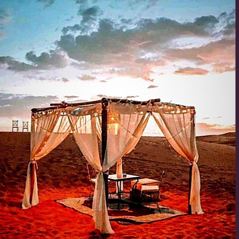 Hotel Merzouga Desert Luxury Camp Exterior foto