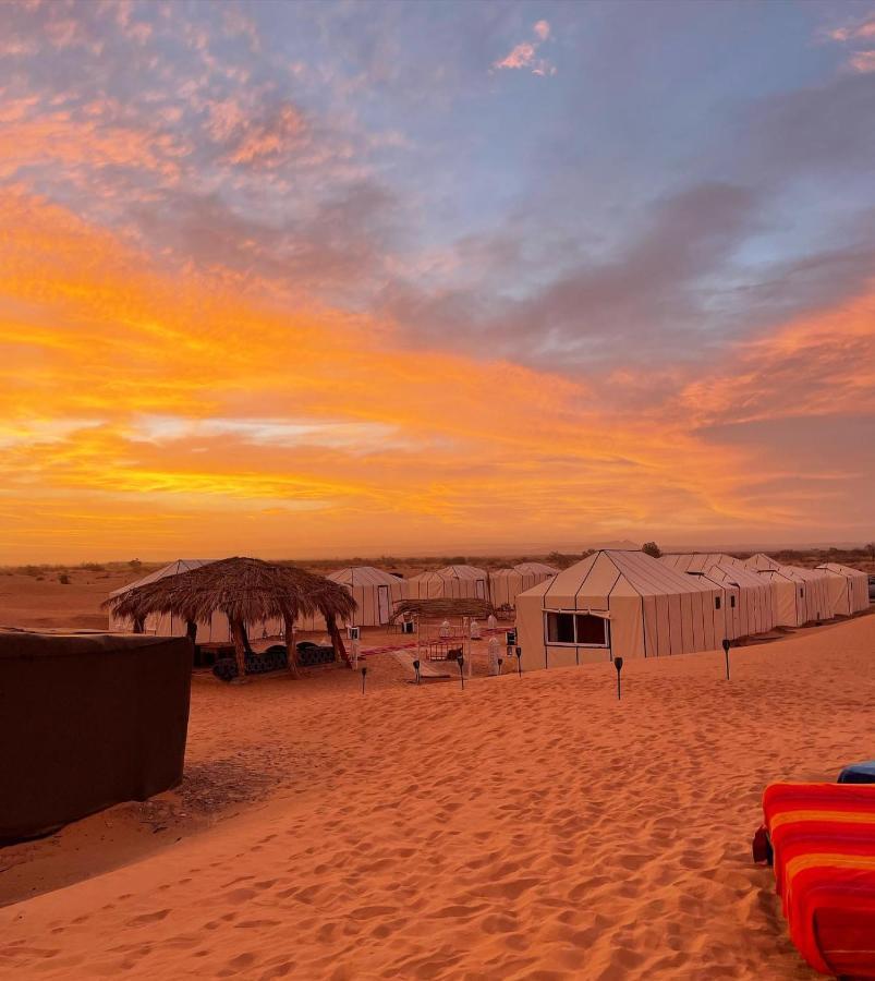 Hotel Merzouga Desert Luxury Camp Exterior foto